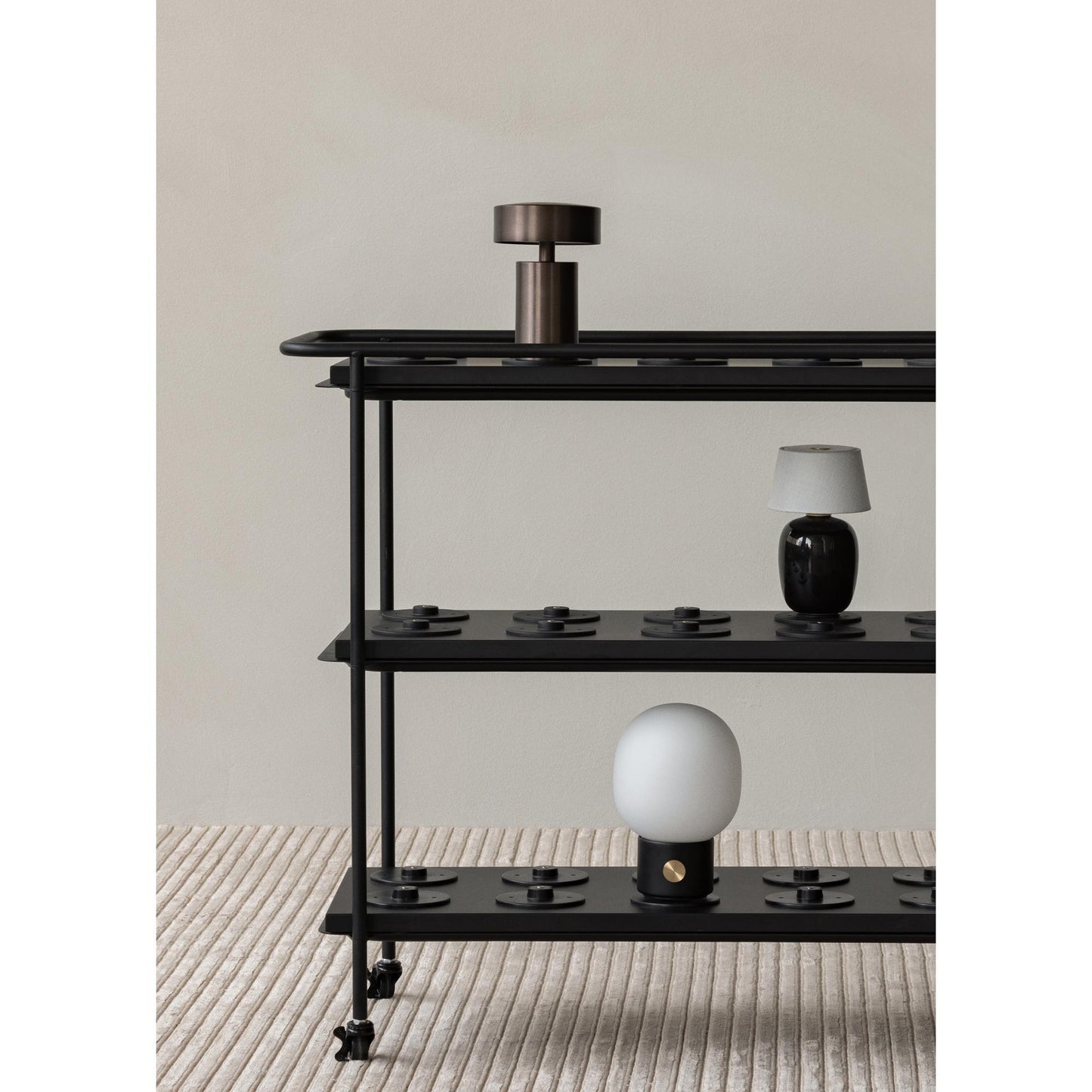 Audo Torso 57 Table Lamp Black/ White
