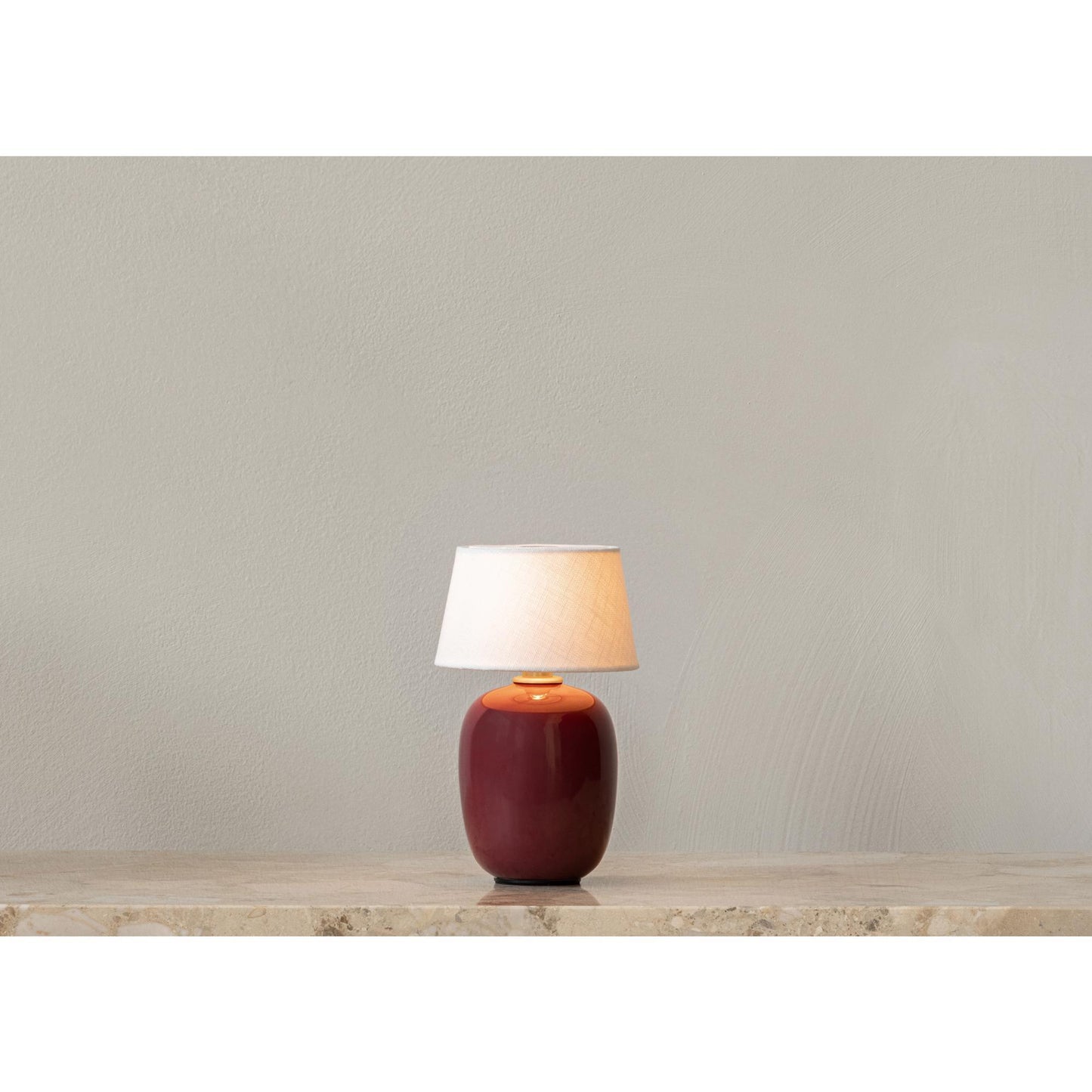 Audo Torso 57 Table Lamp Black/ White