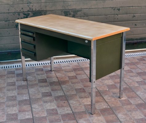 Metal & Wood Desk, 1970s-ROJ-876064