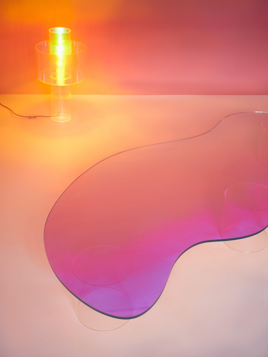 Miami Pink Floating Table Lamp by Brajak Vitberg