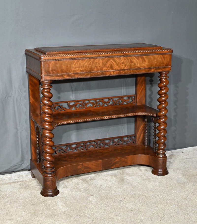 Mid-19th Century Restoration Mahogany Planter