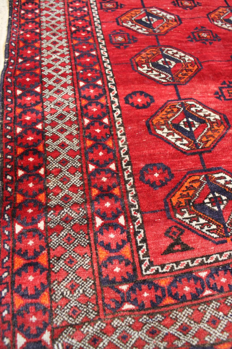 Mid-20th Century Tekké Rug, Turkmenistan