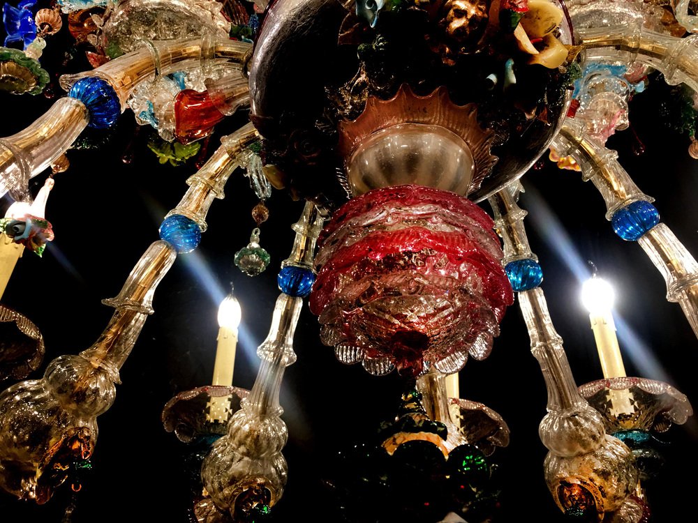 Mid-20th Century Venetian Rezzonico Chandelier with 27 Arms, 1950s