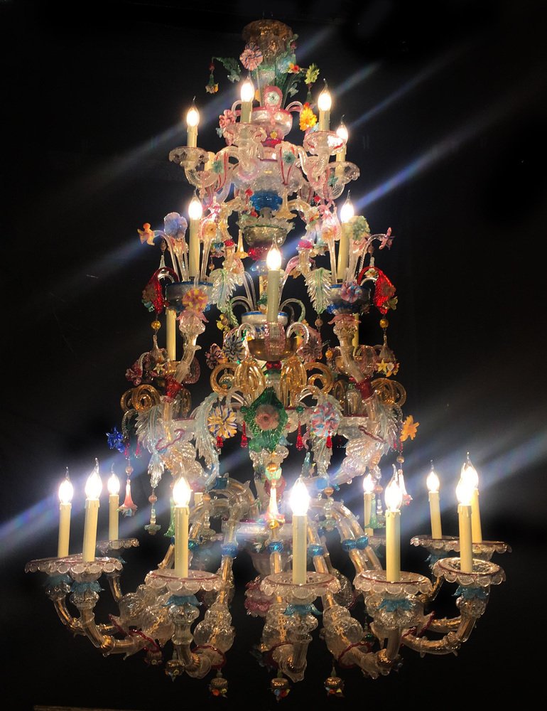 Mid-20th Century Venetian Rezzonico Chandelier with 27 Arms, 1950s