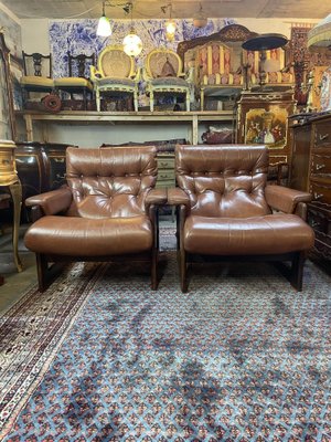 Mid-Centry Leather and Mahogany Chairs, Set of 2-NSG-2041613