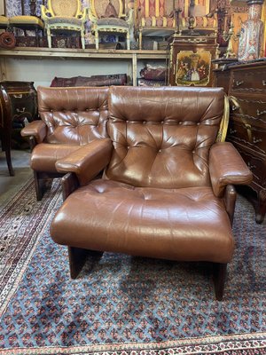 Mid-Centry Leather and Mahogany Chairs, Set of 2-NSG-2041613