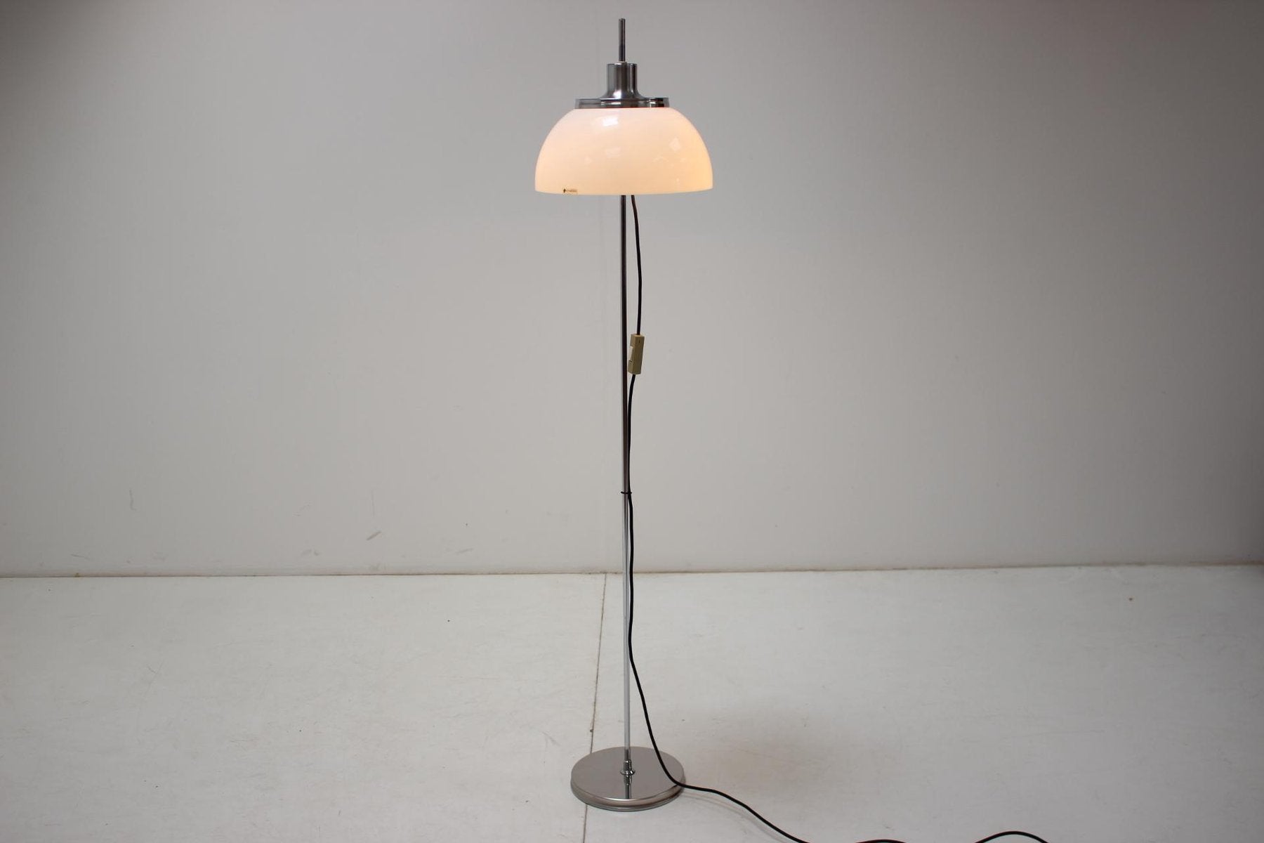 Mid-Century Adjustable Floor Lamp from Guzzini, 1970s