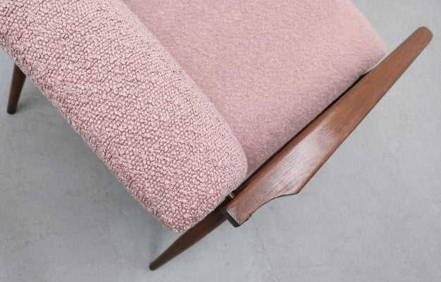 Mid-Century Armchair in Dusty Pink Bouclé by Henryk Lis, 1960s-MTQ-1799564