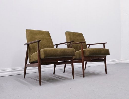 Mid-Century Armchair in Forest Green Velvet by Henryk Lis, 1960s-MTQ-1799570