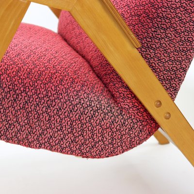 Mid-Century Armchair in Pink Fabric & Oak from Tatra, Czechoslovakia, 1960s-UL-1107026