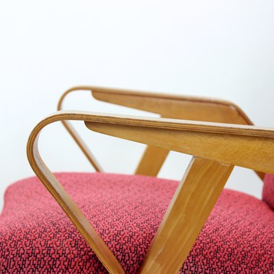 Mid-Century Armchair in Pink Fabric & Oak from Tatra, Czechoslovakia, 1960s-UL-1107026