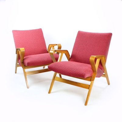 Mid-Century Armchair in Pink Fabric & Oak from Tatra, Czechoslovakia, 1960s-UL-1107026