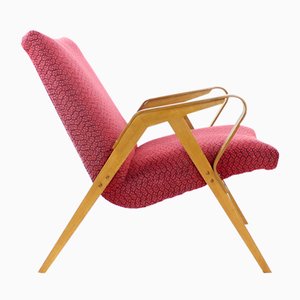 Mid-Century Armchair in Pink Fabric & Oak from Tatra, Czechoslovakia, 1960s-UL-1107026