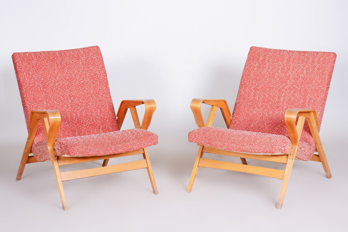 Mid-Century Armchairs attributed to Tatra Pravenec, 1950s, Set of 2