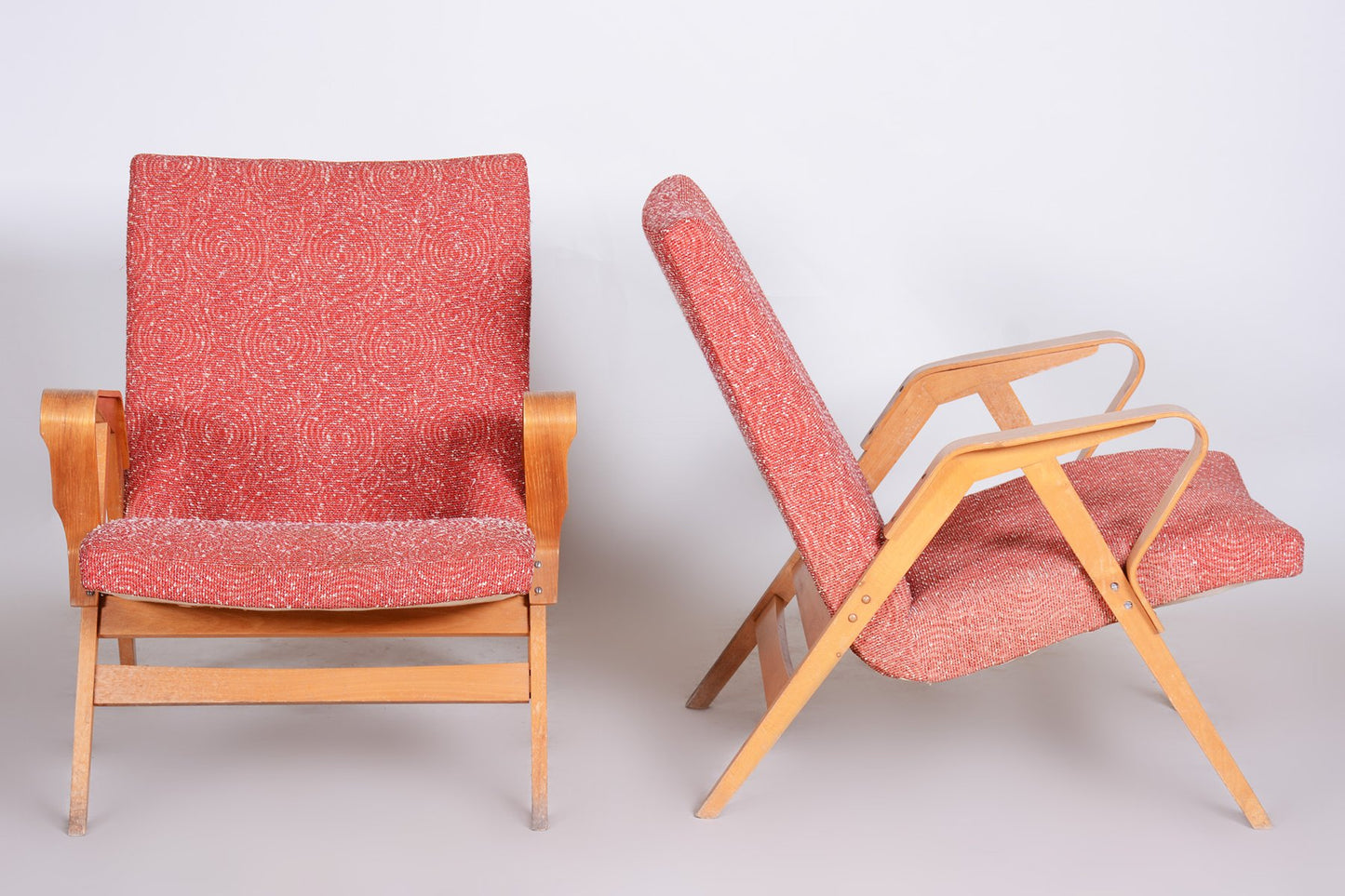 Mid-Century Armchairs attributed to Tatra Pravenec, 1950s, Set of 2