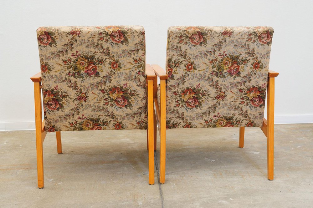 Mid-Century Armchairs by Jaroslav Šmídek for Ton, 1970s, Set of 2