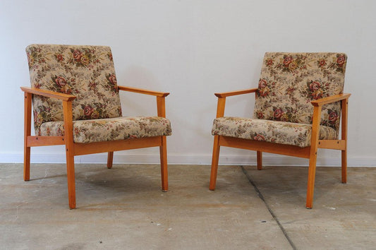 Mid-Century Armchairs by Jaroslav Šmídek for Ton, 1970s, Set of 2