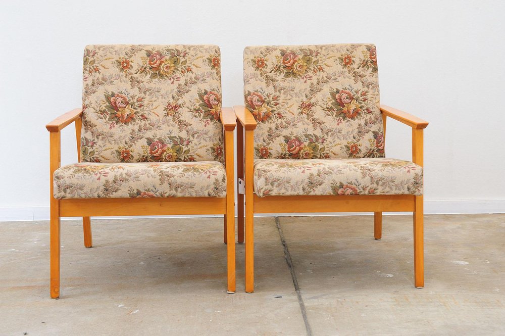 Mid-Century Armchairs by Jaroslav Šmídek for Ton, 1970s, Set of 2