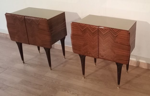 Mid-Century Art Deco Italian Nightstands in Walnut with Glass Tops, 1950s, Set of 2-BZF-1716425