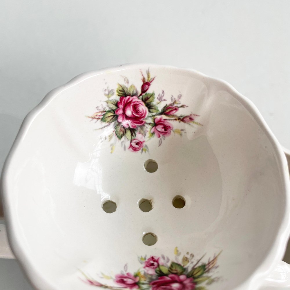 Mid-Century Barber Mug in White Ceramic from Victoria Fragrances, England