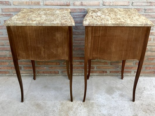 Mid-Century Bedside Tables in French Walnut With Marquetry & Marble Top, Set of 2-NOU-1344954