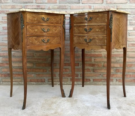 Mid-Century Bedside Tables in French Walnut With Marquetry & Marble Top, Set of 2-NOU-1344954