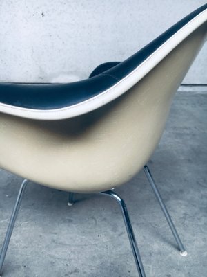 Mid-Century Black Leather Dax Armchair by Charles & Ray Eames for Herman Miller, 1960s-RQV-1290899