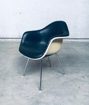 Mid-Century Black Leather Dax Armchair by Charles & Ray Eames for Herman Miller, 1960s-RQV-1290899