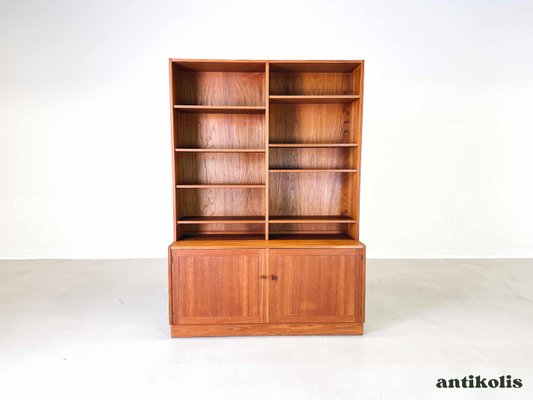 Mid-Century Bookcase in Teak by Nils Jonsson for Hugo Troeds, Sweden, 1960s-QDV-1956187