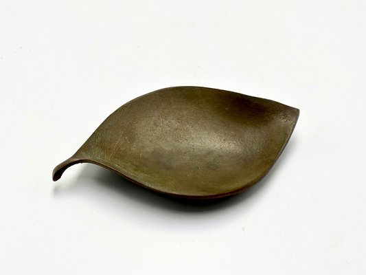 Mid-Century Bronze Leaf Ashtray attributed to Carl Auböck, Austria, 1950s-ZCY-1812015