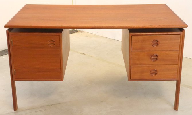 Mid-Century Brorfelde Desk attributed to Arne Hovmand Olsen for GV Møbler-FYZ-1724581