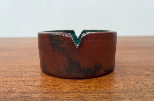 Mid-Century Brutalist German Studio Pottery Ashtray by Gerhard Liebenthron, 1969-UAH-1811301