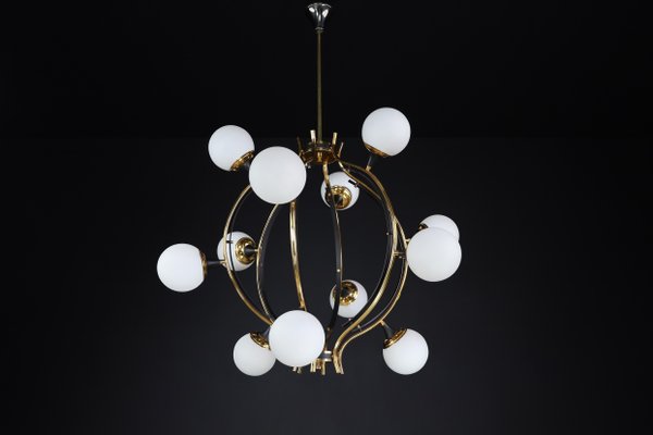 Mid-Century Chandelier in Brass and 12 Opaline Globes from Stilnovo, Italy 1950s-TRW-1797111