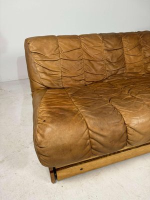 Mid-Century Cognac Leather Lounge Sofa in Oak, 1970s-GNW-1765773