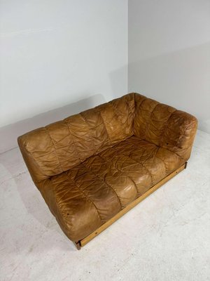 Mid-Century Cognac Leather Lounge Sofa in Oak, 1970s-GNW-1765773