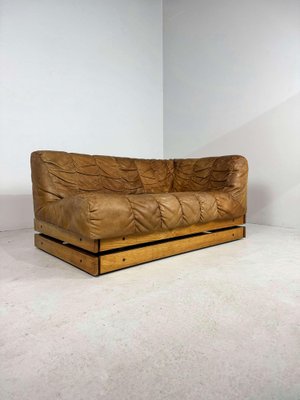 Mid-Century Cognac Leather Lounge Sofa in Oak, 1970s-GNW-1765773