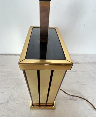 Mid-Century Cube Shaped Brass Table Lamp, 1970s-WZZ-1328042