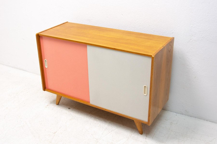 Mid-Century Czech U-450 Sideboard by Jiří Jiroutek, 1960s