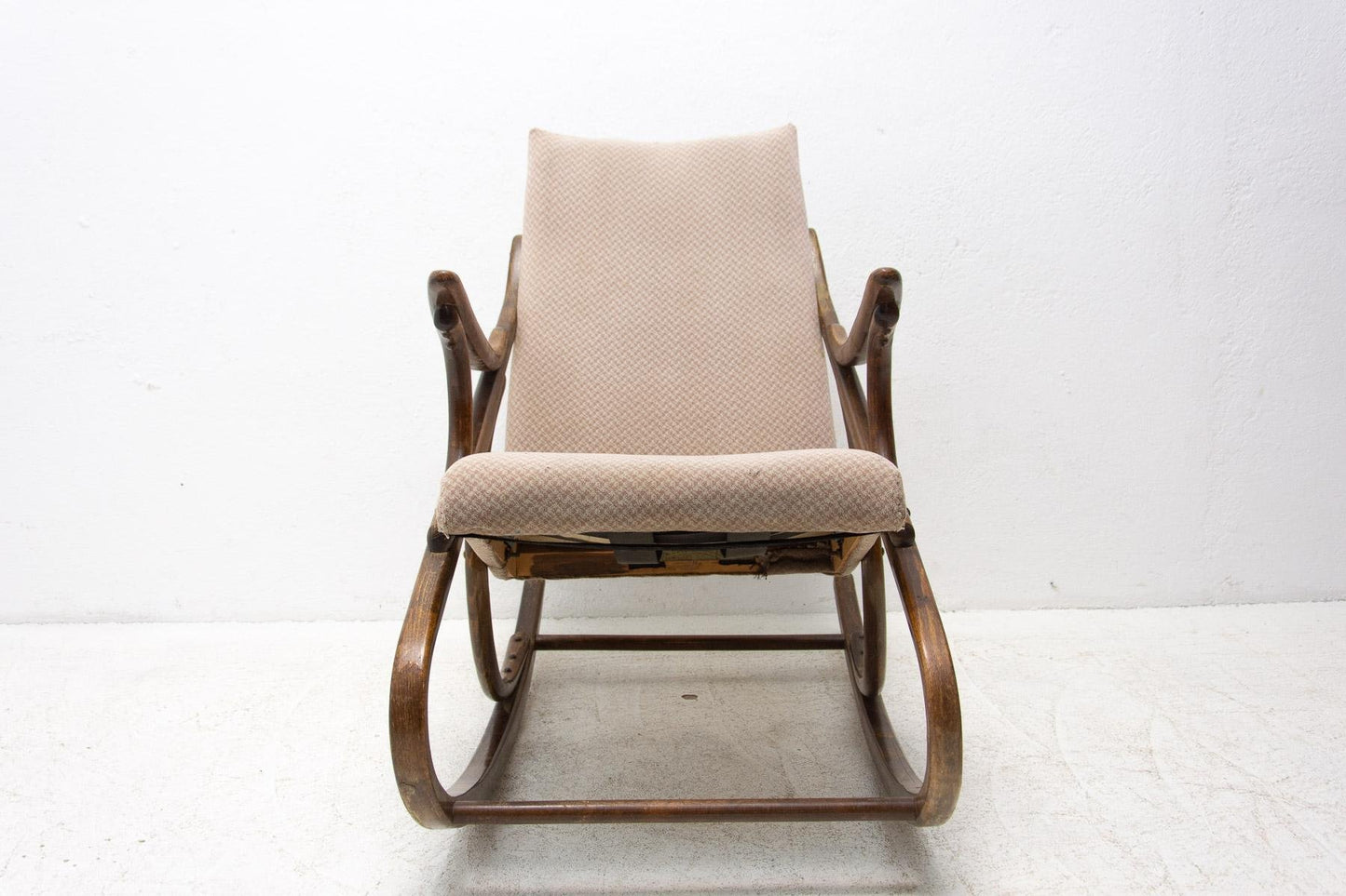 Mid-Century Czechoslovakian Bentwood Rocking Chair by Ton, 1960s