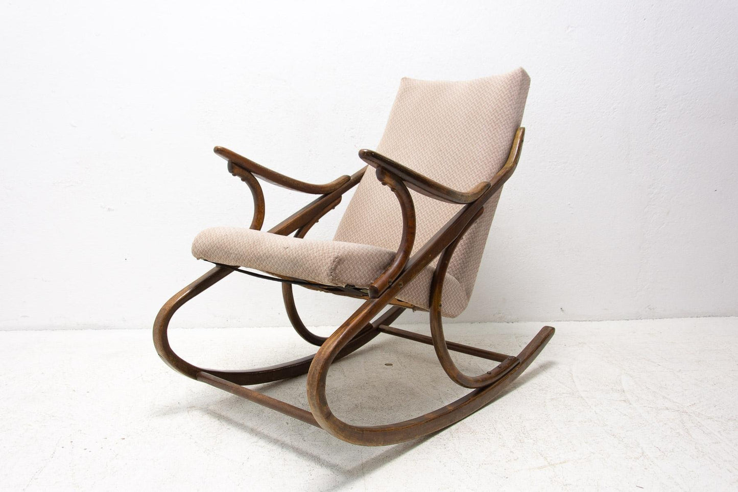 Mid-Century Czechoslovakian Bentwood Rocking Chair by Ton, 1960s