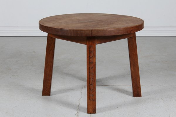 Mid-Century Danish Brutalist Round Coffee Table in Oak, 1950-QQ-1752132