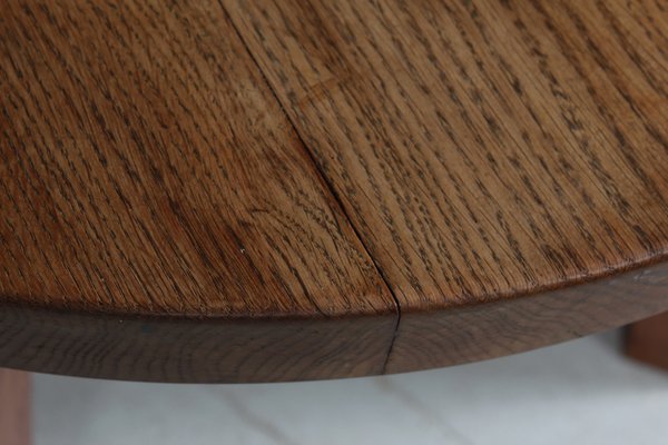 Mid-Century Danish Brutalist Round Coffee Table in Oak, 1950-QQ-1752132