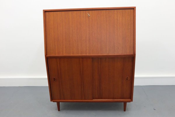 Mid-Century Danish Cabinet, 1960s-JWH-801545