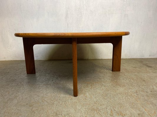 Mid-Century Danish Coffee Table in Teak-GPQ-1782298