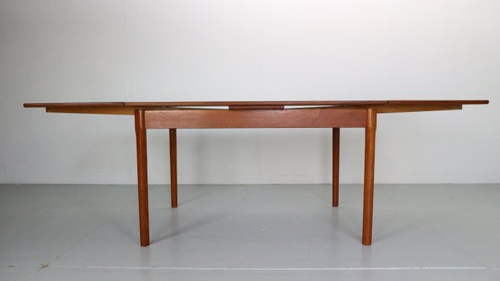 Mid-Century Danish Design Extendable Teak Dining Table, 1960s-DT-2026181