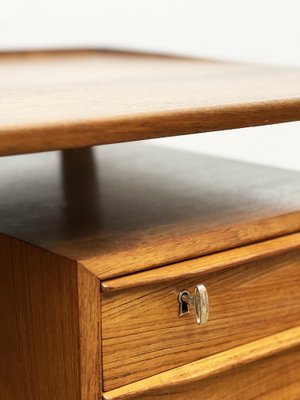 Mid-Century Danish Desk in Teak by Peter Løvig Nielsen for Hedensted Møbelfabrik, 1970s-DOY-1792281