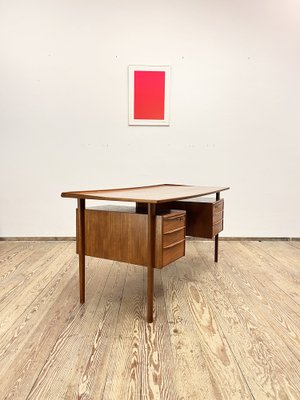 Mid-Century Danish Desk in Teak by Peter Løvig Nielsen for Hedensted Møbelfabrik, 1970s-DOY-1792281