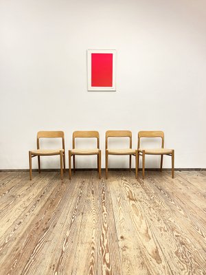 Mid-Century Danish Model 75 Chairs in Oak by Niels O. Møller for Jl Møllers Furniture Factory, 1950s, Set of 4-DOY-1782770