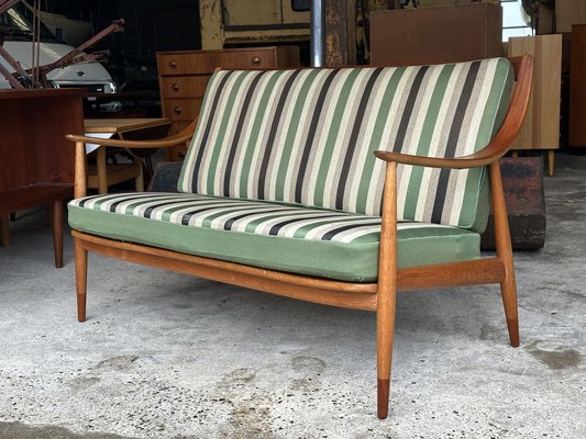 Mid-Century Danish Model Fd 144 2-Seater Teak and Oak Sofa by Peter Hvidt and Orla Mølgaard-Nielsen for France & Daverkosen, 1960s-GON-1755987