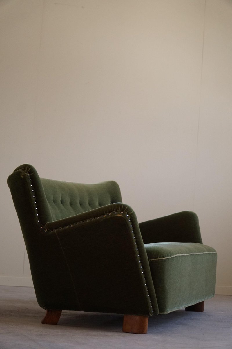 Mid-Century Danish Modern 3-Seater Sofa in Green Velvet from Fritz Hansen, 1940s